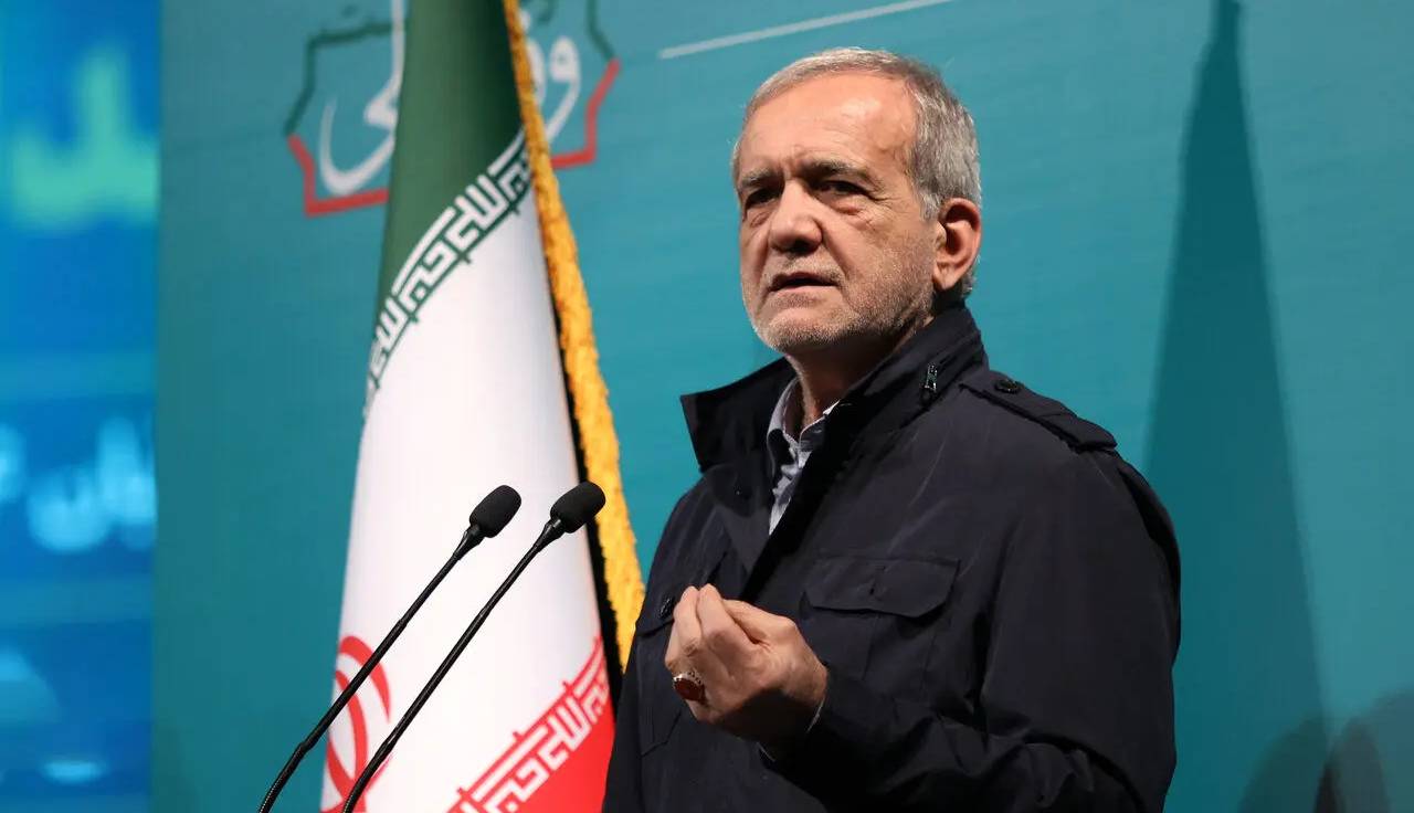 عبور از پزشکیان؟