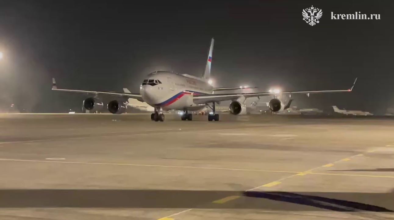 رئیس جمهور روسیه برای یک سفر سه روز وارد قرقیزستان شد