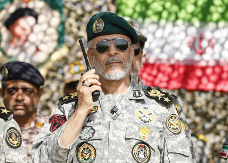 پیام فرمانده اسبق نداجا به فرمانده فعلی نداجا