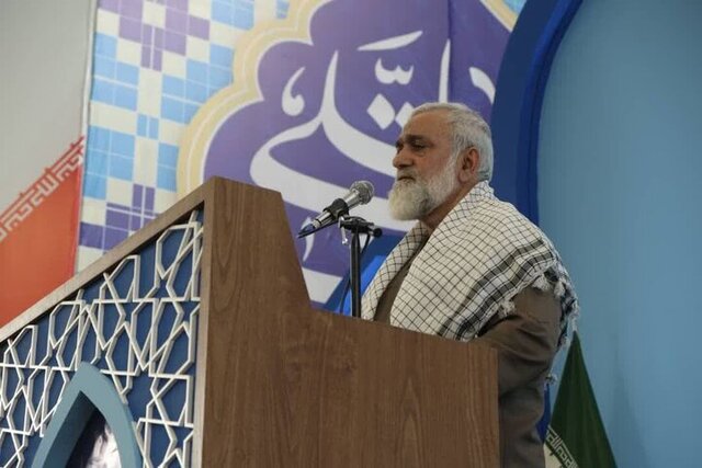 سردار نقدی: اقتصاد آمریکا رو به احتضار است