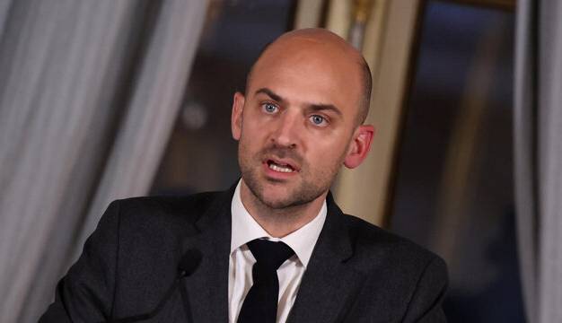 فرانسه: درباره موضوع هسته‌ای ایران به راه‌حل دیپلماتیک پایبندیم