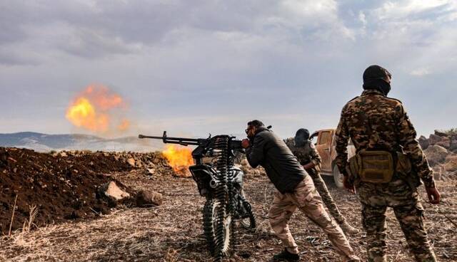 درگیری‌ میان نیروهای الجولانی و قسد در حومه حلب