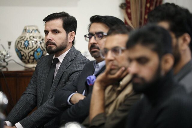 ایران پرسمان