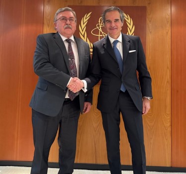 تداوم رایزنی‌های دیپلماتیک مدیرکل آژانس اتمی و سفیر روسیه درباره موضوع هسته‌ای ایران