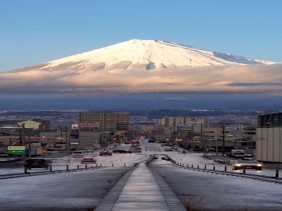 راهی که به افسانه می‌رسد...
