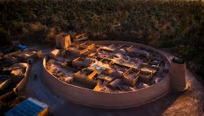 دوران قاجار و قلعه ای از جنس خشت و گل و دو برج نگهبانی