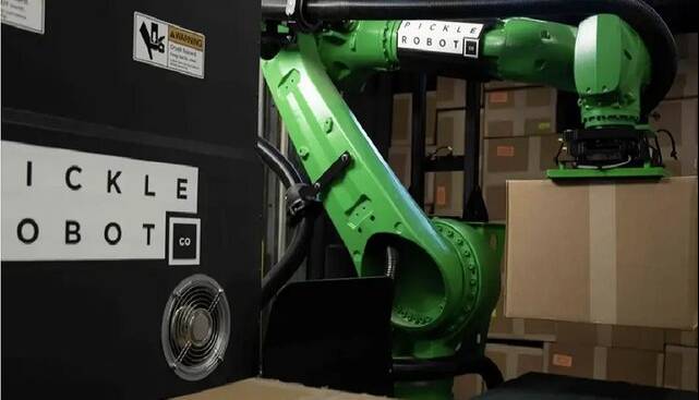 رباتی که کارگران را نجات می‌دهد