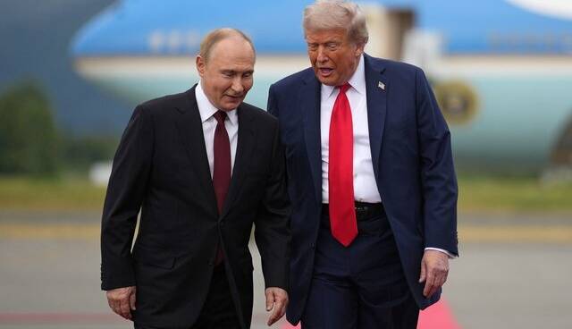 لوموند: اروپا توسط آمریکا تحقیر می‌شود