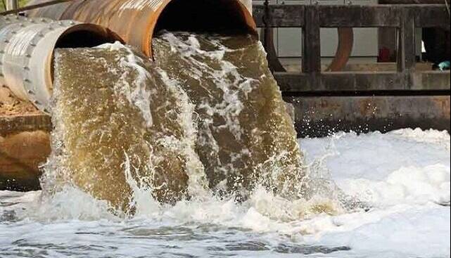 حذف ۹۰ درصدی فلزات سنگین پساب با تولید ماده‌ای از ضایعات آلوده به روغن روانکار صنایع روی