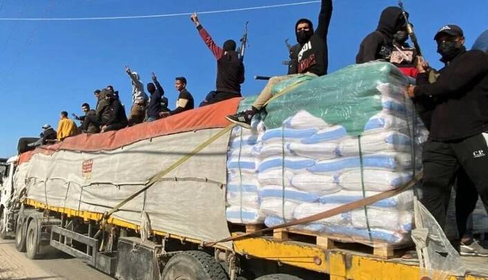 فروپاشی باند یاسر ابوشباب با تسلیم شدن ده‌ها تن از اعضای آن