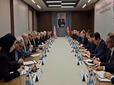 نشست هیئت‌های ایران و آذربایجان به ریاست عراقچی و بایراموف