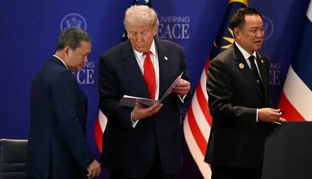 ترامپ: با یک تماس تلفنی جنگ کامبوج و تایلند را متوقف می‌کنم