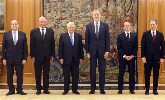 رایزنی محمود عباس و پادشاه اسپانیا درباره تحولات قضیه فلسطین