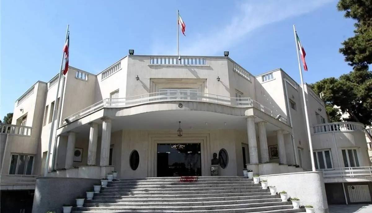 دومینوی استعفا در دولت