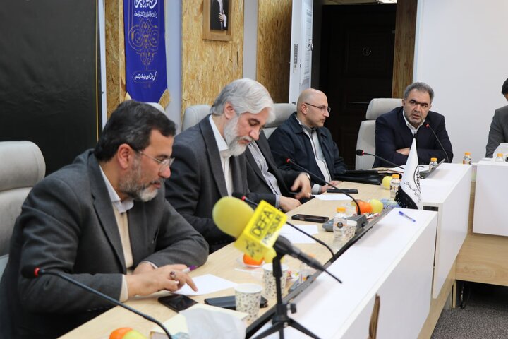 ایران پرسمان