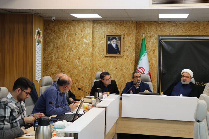 ایران پرسمان