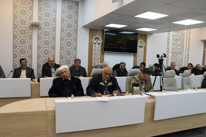 ایران پرسمان