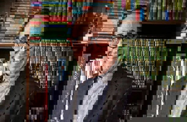 چرا شب یلدا را جشن می‌گیرند؟/ ایرانیان شادترین مردم جهان‌اند