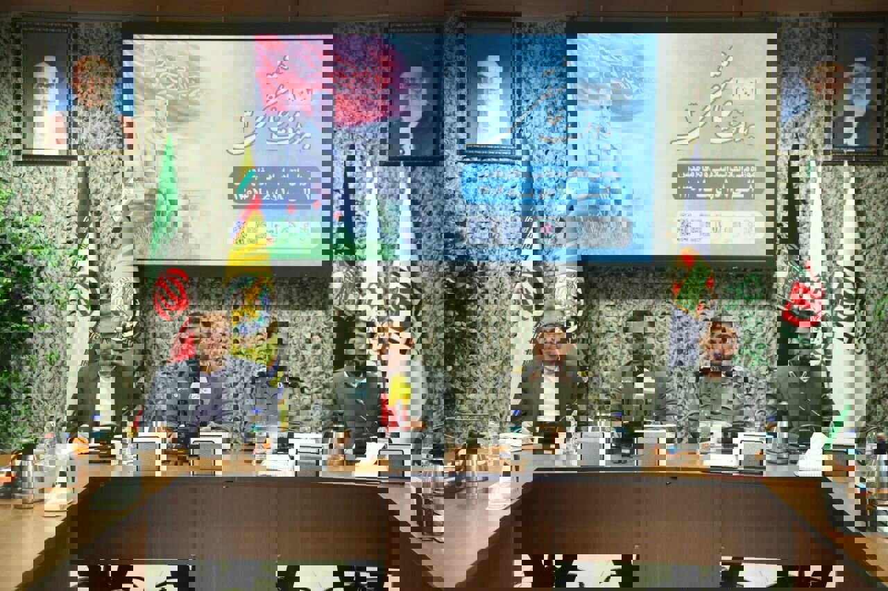 سرمایه اصلی این کشور، هشت سال دفاع مقدس و مقاومت مردم است