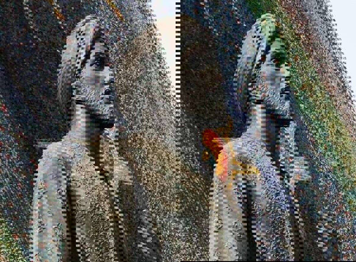 رودکی، شاعری که تاریخ فارسی با او آغاز می‌شود