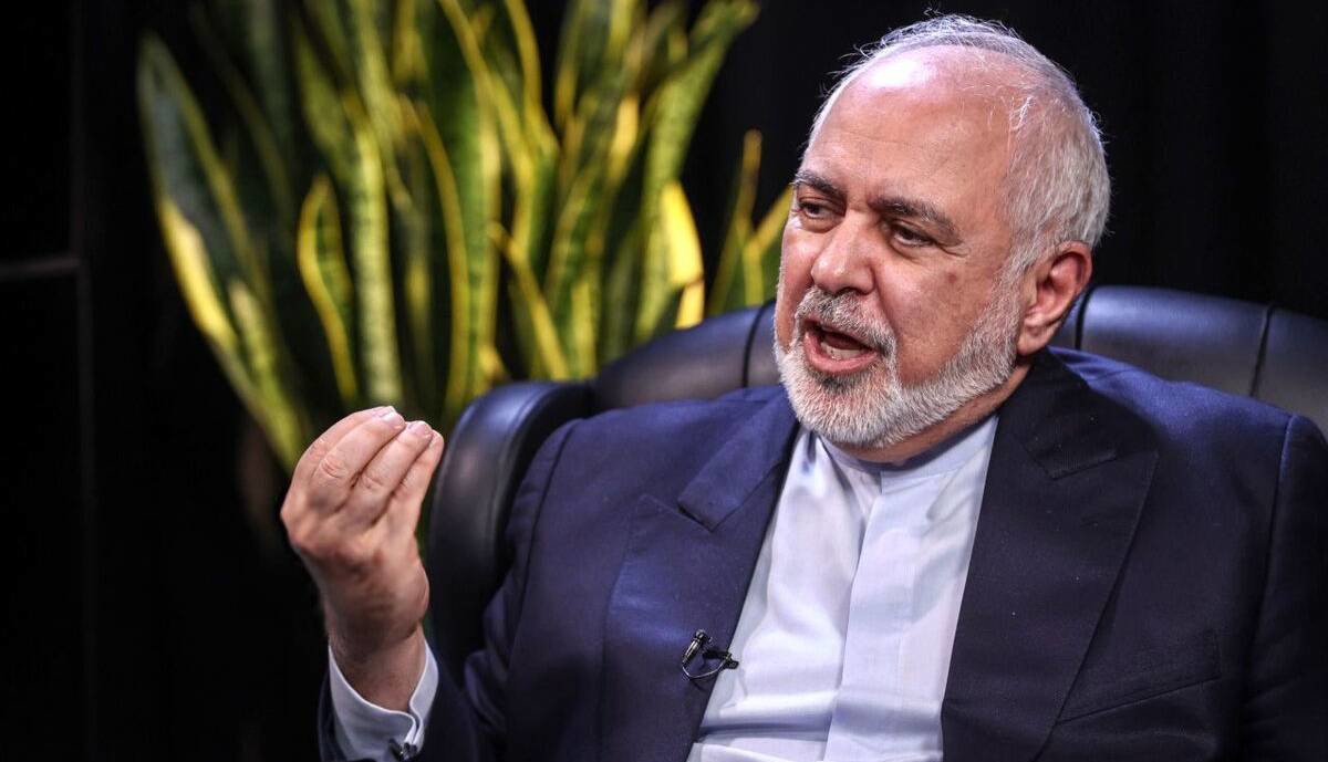 انتقاد «فرهیختگان» از طرح ظریف: پیشنهادی برای جهان موازی