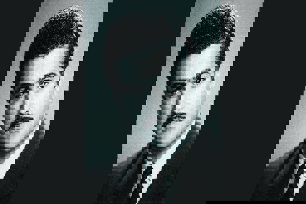 شاعری با نیش طنز و ریشه‌های شهمیرزادی/ از مطبوعات تا امواج رادیو