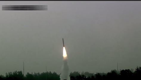 آزمایش موفق شلیک همزمان ۲ موشک «پرالای» توسط هند