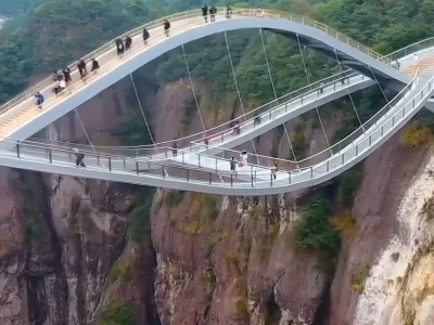 پل Ruyi در تایژو ژجیانگ چین