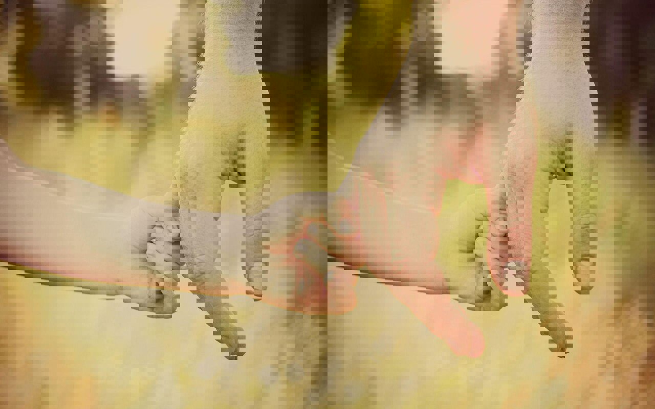 عمری چراغ دختر و چشم پسر، پدر