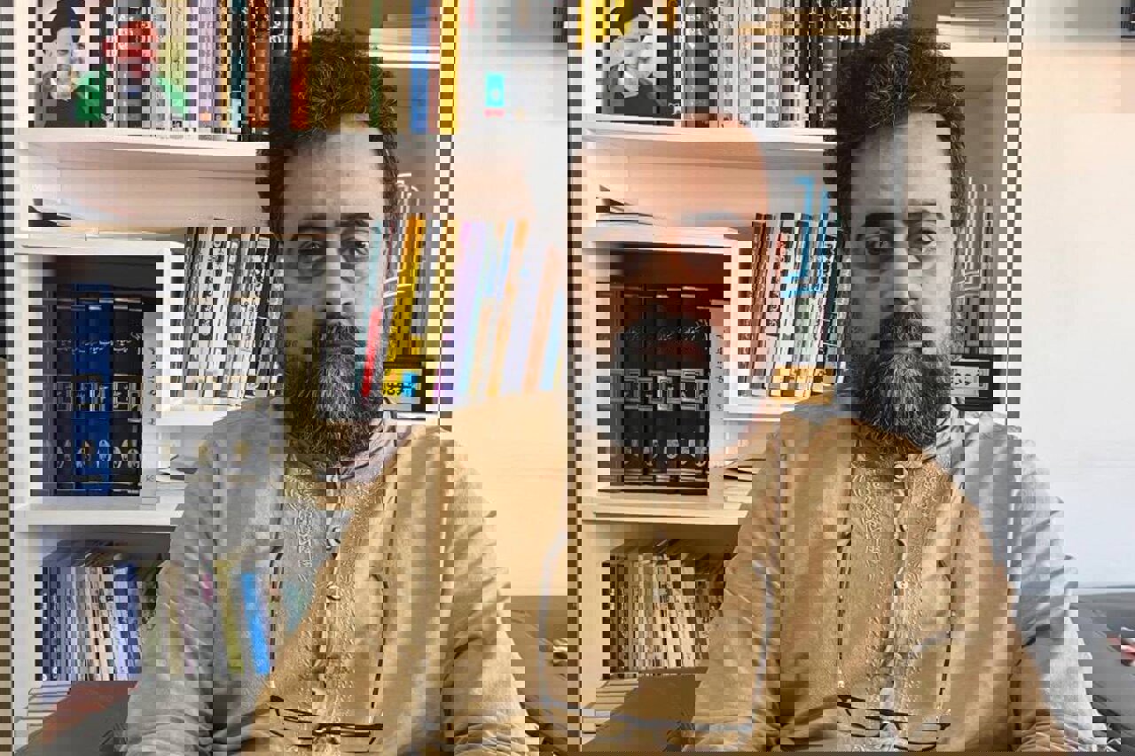 فرصت‌سوزی تولید اثر فاخر درباره شهید سلیمانی با انتشار کتاب‌های ضعیف