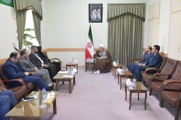 ایران پرسمان