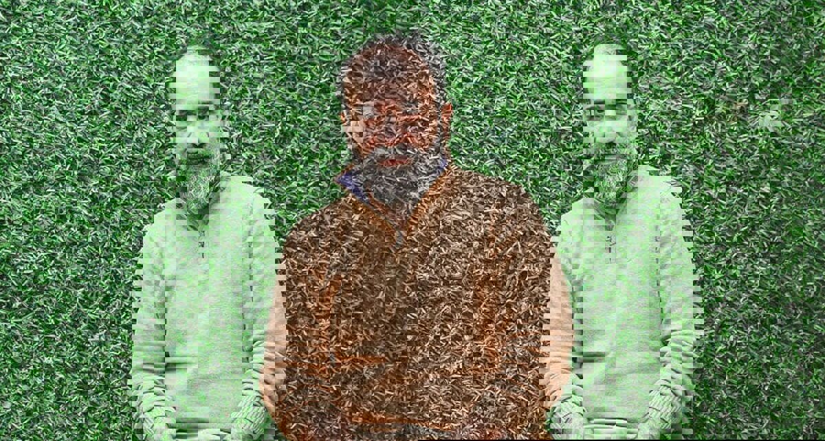 رضا امیرخانی پس از دو جراحی در حال بهبود تدریجی است