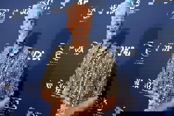 جیمز کامرون پس از ترک آمریکا به شدت از این کشور انتقاد کرد