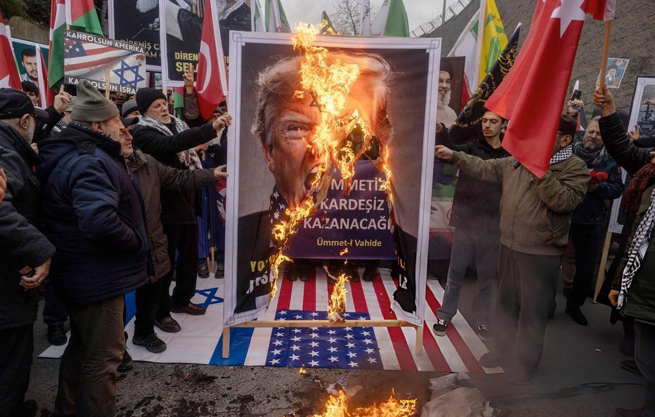 ایران پرسمان