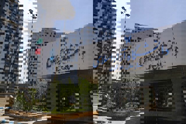 تمدید مهلت دفاع پایان‌نامه‌های ارشد و دکتری دانشگاه آزاد