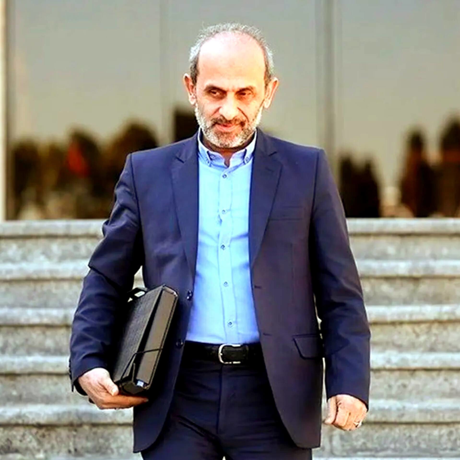 مطالبه برکناری