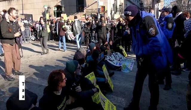 ۱۲ دانشجو و استاد دانشگاه کلمبیا به‌خاطر اعتراض به سیاست‌های ترامپ بازداشت شدند