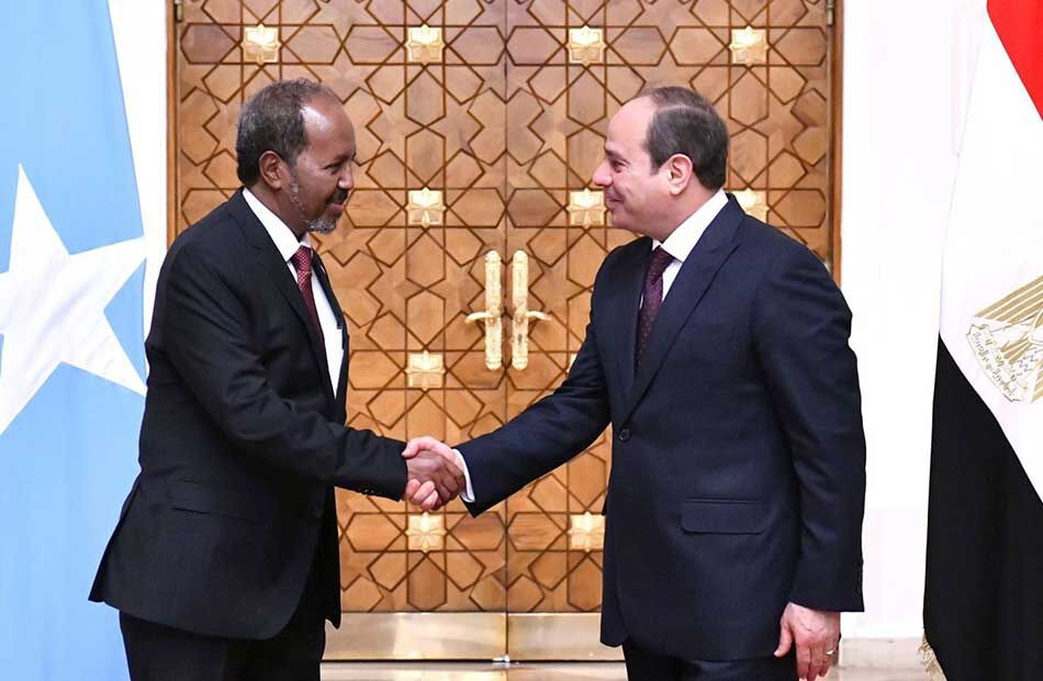 دیدار و گفت‌وگوی روسای جمهور مصر و سومالی پشت درهای بسته