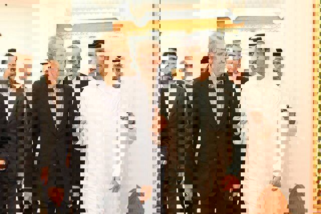 قطر: لاریجانی و آل ثانی درباره مذاکرات ایران و آمریکا گفت‌وگو کردند