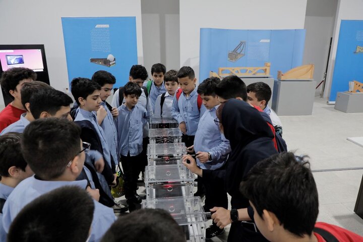 ایران پرسمان