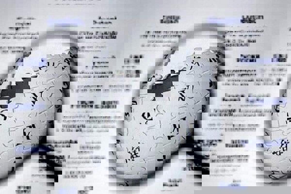 ویکی پدیا یک منبع خود را در فهرست سیاه قرار داد