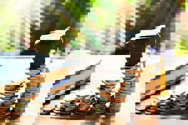 شرایط و برنامه زمان‌بندی دریافت وام‌های دانشجویی