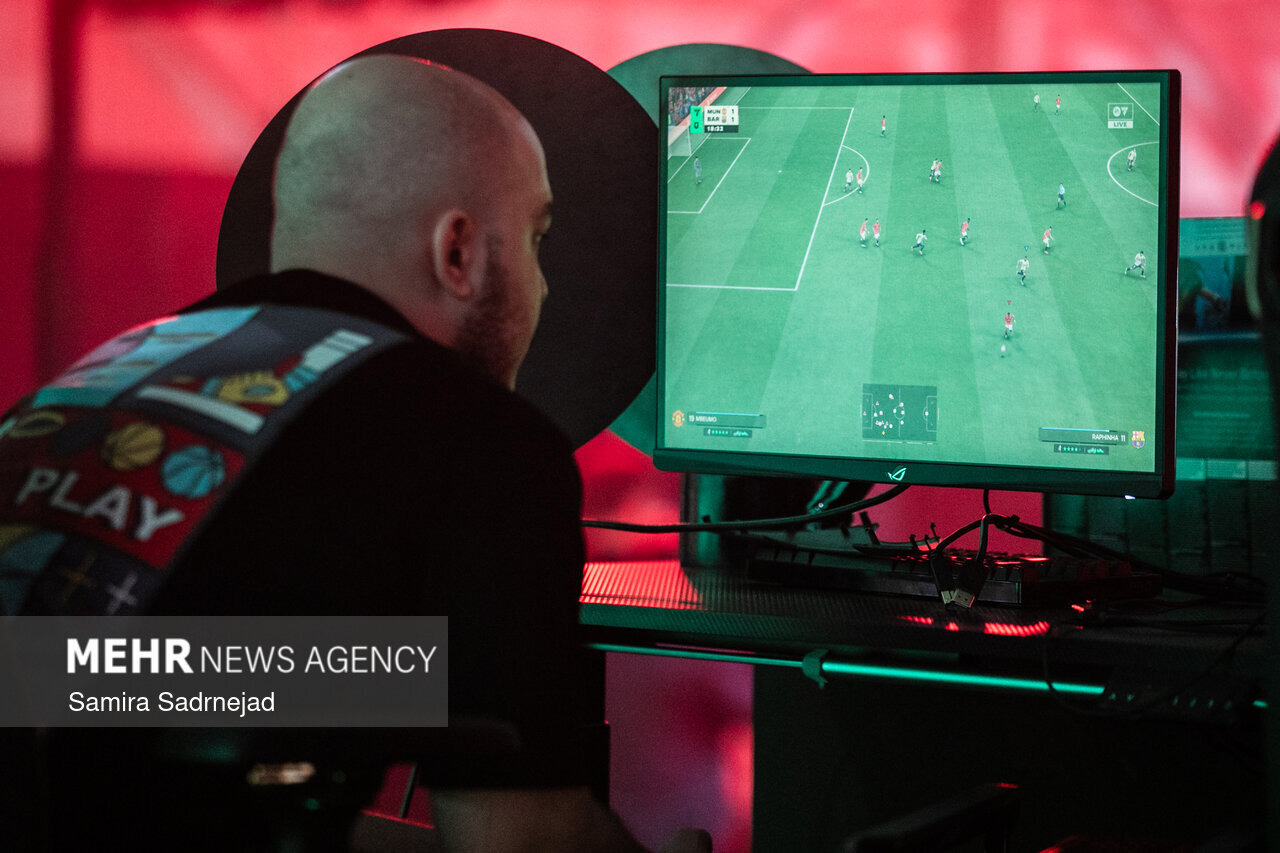 کار متکی به یارانه و رانت نتیجه نمی‌دهد/ بی‌خبری از تولیدات ایرانی!