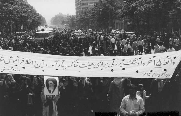 پانزدهم خرداد، نقطه آغاز خیزش عظیم ملت ایران علیه استبداد بود