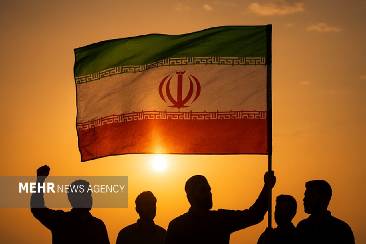 ترور، پایان انقلاب نیست/ ملت ایران بر عهد شهدا ایستاده است