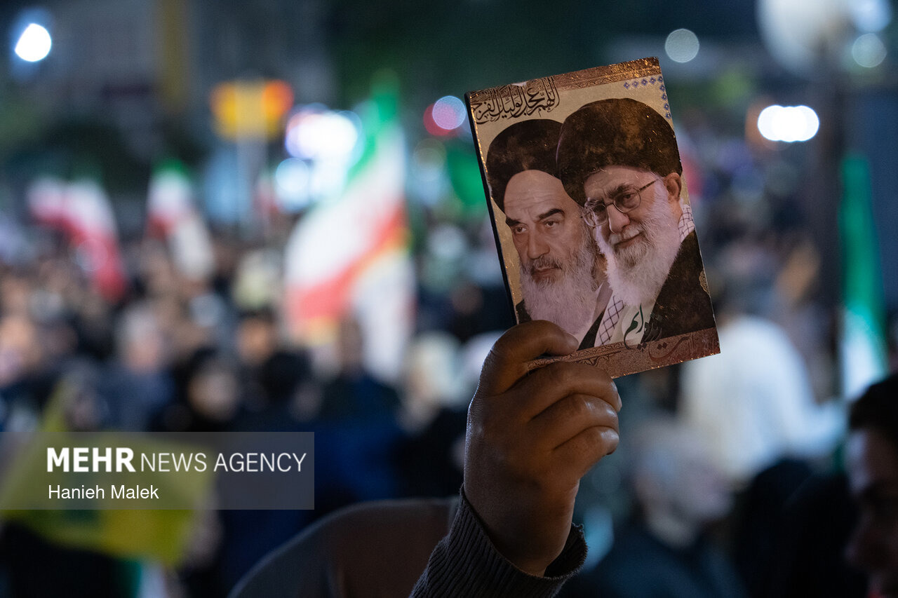 دعوت دبیر کارگروه مد و لباس برای حضور در تشییع رهبر شهید انقلاب