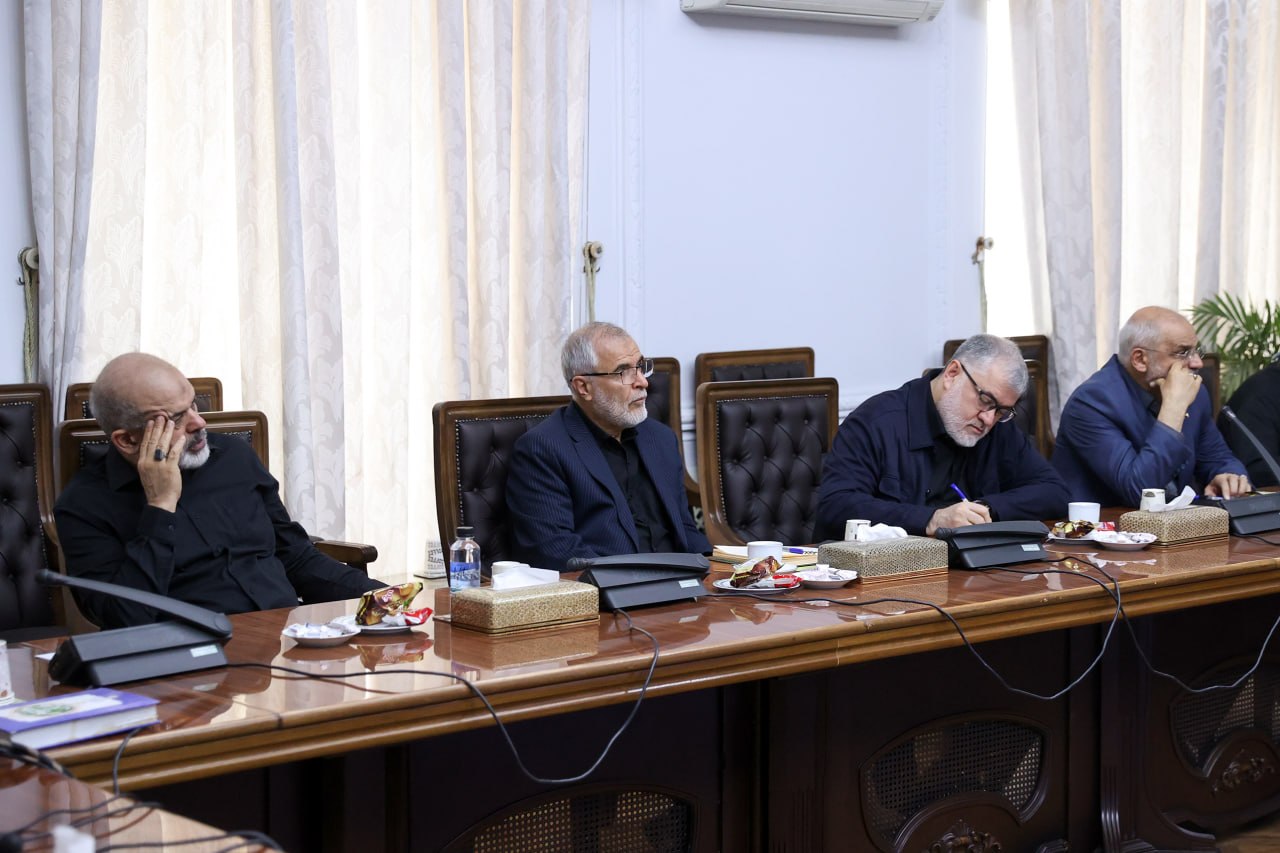 ایران پرسمان