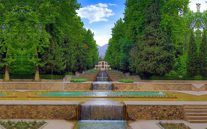 ایران پرسمان