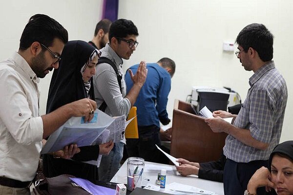 تأخیر در پرداخت وام‌های دانشجویی به دلیل مشکلات بانکی