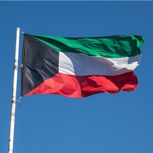 ارتش کویت: پدافند هوایی در حال مقابله با حملات پهپادی  است